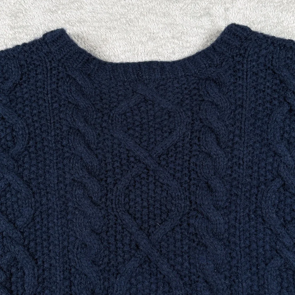 Vintage J Crew Mens Large Blue 100% Wool Cable Knit By Hand Pullover Sweater